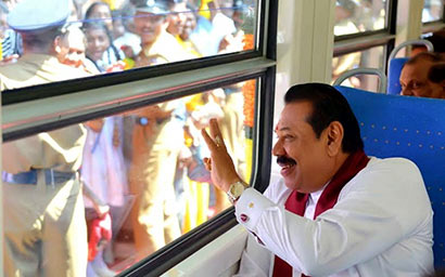 President Rajapaksa at Yaldevi Train