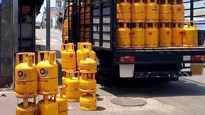 Laugfs gas Sri Lanka