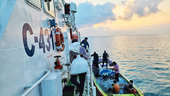 99 kg of hashish being smuggled to Sri Lanka seized by Indian Coast Guard near Tamil Nadu coast