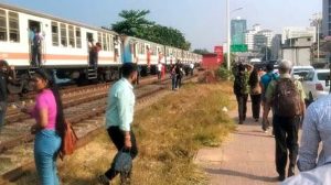 Train Derailment Causes Coastal Line Delays - Sri Lanka