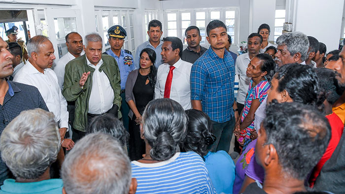 Sri Lankan President Ranil Wickremesinghe toured Kolonnawa, Kelaniya, and Ambatale to check on the welfare of people affected by floods