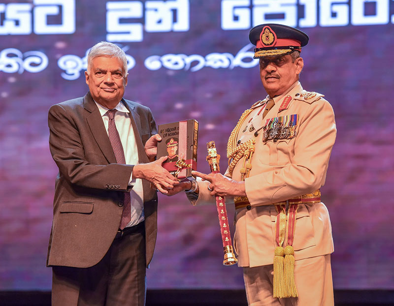 Sri Lankan President Ranil Wickremesinghe with Field Marshal Sarath Fonseka