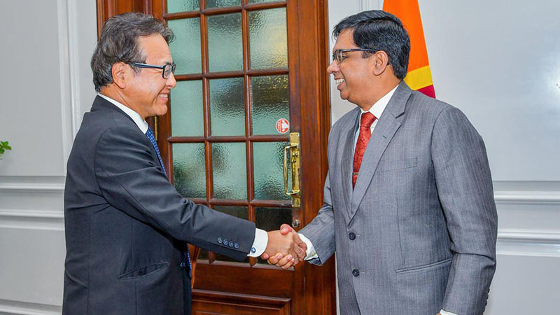 Japanese Ambassador to Sri Lanka, Mizukoshi Hideaki, and Sri Lanka's Secretary to the President, Dr. Nandika Sanath Kumanayake