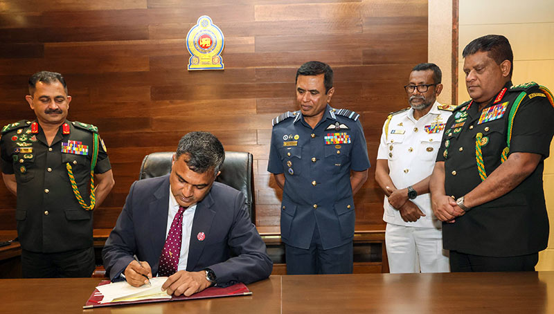 Sampath Thuyacontha named new Secretary of Defence for Sri Lanka