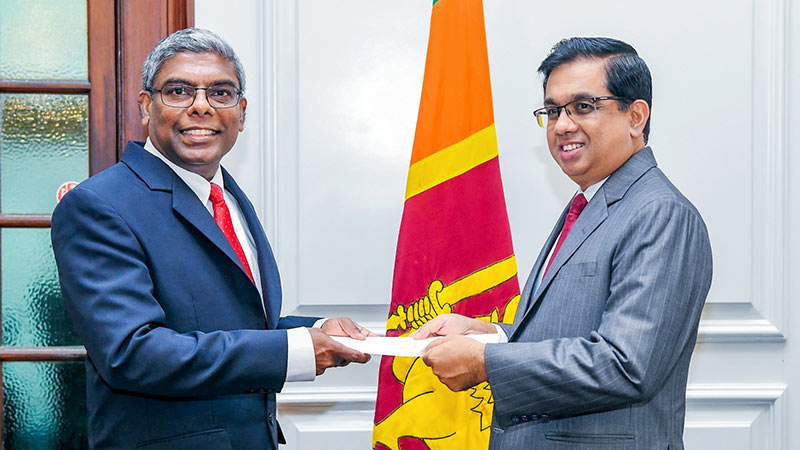 Professor Gomika Udugamasooriya with Dr. Nandika Sanath Kumanayake