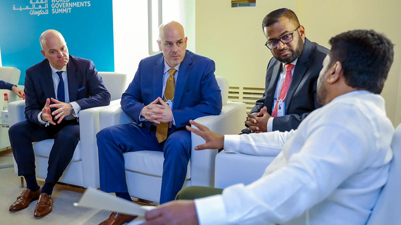 Sri Lankan President Anura Kumara Dissanayake in discussion with Oracle Corporation's Executive Vice Chairman, Mike Sicilia