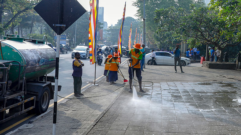 Tri-Forces and CSD lead Beira Lake clean-up under 'Clean Sri Lanka' initiative